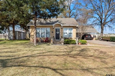 1702 W 1st St Mount Pleasant Tx 75455 Mls 24004112 Redfin