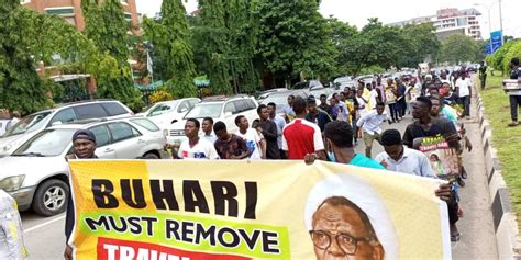 Shiites Resume Protest In Abuja Demand Release Of El Zakzaky Wifes