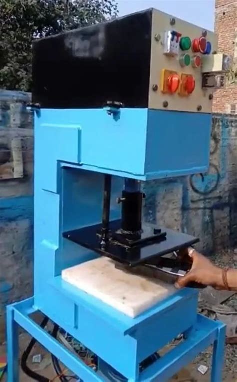 Hydraulic Hawai Chappal Making Machine At Rs Piece Chappal