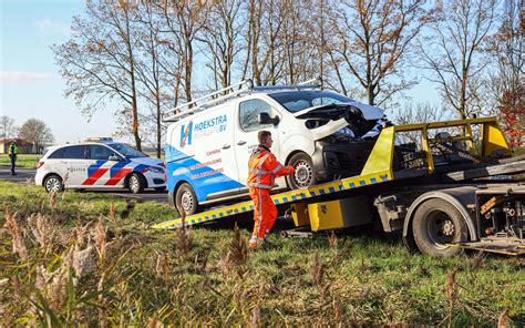 Flinke Kop Staart Botsing Op Urkerweg Net Buiten Emmeloord De