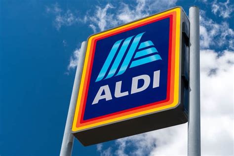 Can You Buy Aldi Stock + Will They Go Public? (Guide)