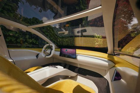 2023 BMW Vision Neue Klasse Concept Image. Photo 4 of 19