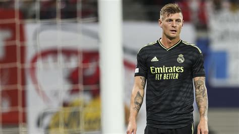 Nach Klub Wm Titel Deutet Toni Kroos Etwa Karriereende An