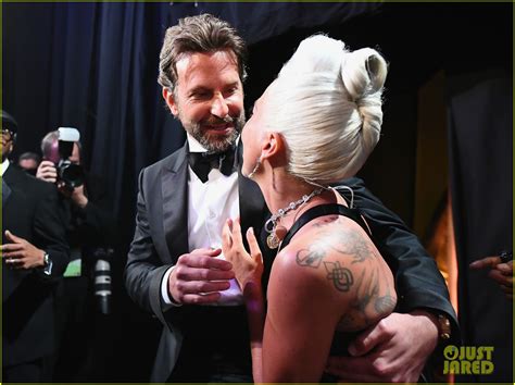 Photo Lady Gaga Bradley Cooper Oscars Performance 02 Photo 4661958