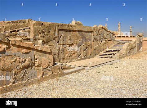 View to reliefs of darius palace hi-res stock photography and images ...