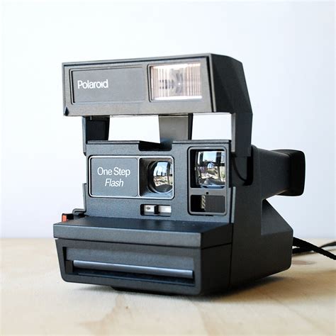 Retro Polaroid One Step Flash Camera 600 Film Works By Vint