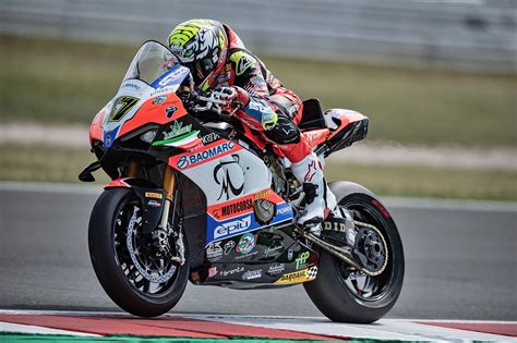 Top Flop superbike Bautista è perfetto Toprak sopra le righe Rea