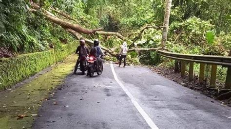 Cuaca Ekstrem Landa Kepulauan Sitaro Waspadai Ancaman Tanah Longsor