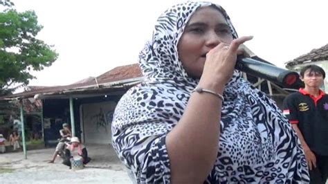 Singa Dangdut Satria Muda Seketip Mata Arya Production Youtube