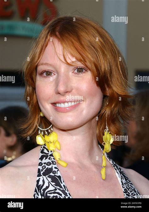 Alicia Witt Attends The Break Up World Premiere In Westwood Picture