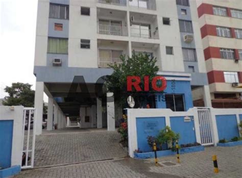 Apartamento Na Avenida Ernani Cardoso Cascadura Em Rio De Janeiro Por