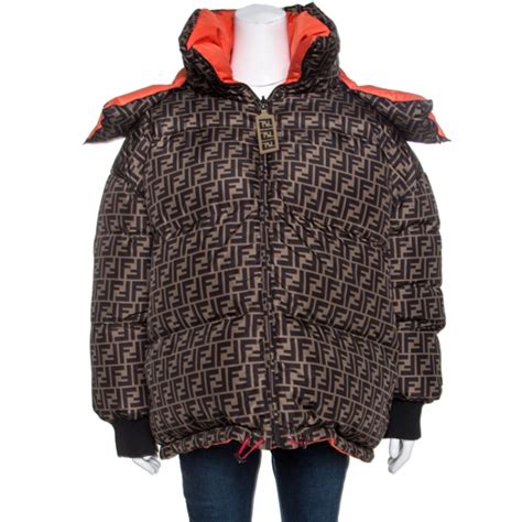 Kuvaa Aiheesta Fendi Puffer Jacket Womens