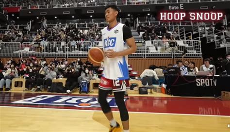 Rhenz Abando wins KBL Slam Dunk Contest