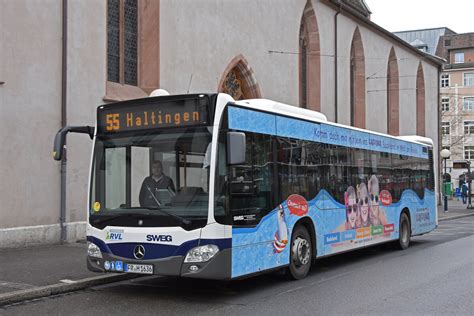 Mercedes Citaro Von Sweg Auf Der Linie Wartet Am An Der