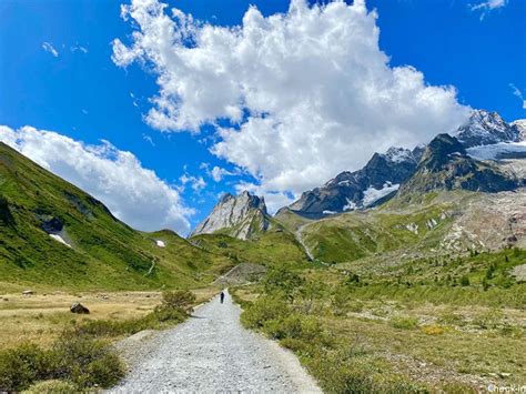 Valle D Aosta In Estate Escursioni Da Fare In Val Veny E Val Ferret