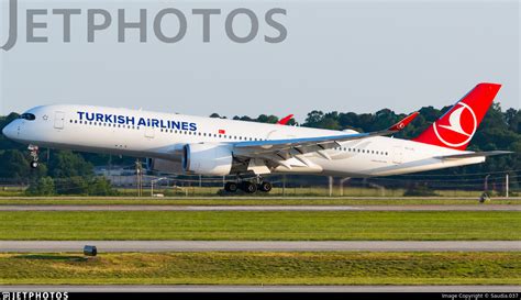 Tc Lgl Airbus A Turkish Airlines Saudia Jetphotos