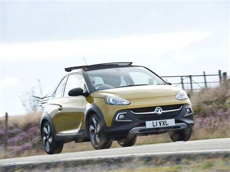 2015 Vauxhall Adam Rocks Front Caricos