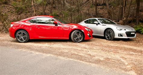 Toyota 86 vs Subaru BRZ Comparison Review - Photos