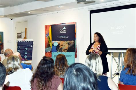 Ccmi Reef Lecture Stresses Coral Health Cayman Compass