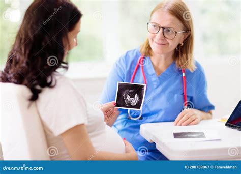 Doctor Examining Pregnant Woman Pregnancy Check Stock Image Image Of