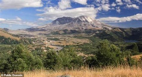 Washington Volcano Mount St Helens Is Recharging With Up To Small