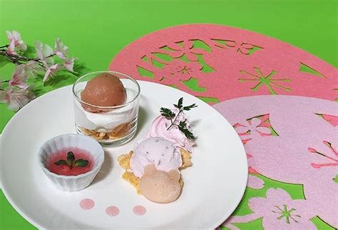 期間限定の桜スイーツ、桜ジュースも カエルかえるカフェ小川町店店主♪毎日がカエルまつり