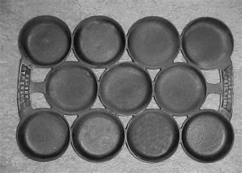 Gem And Muffin Pans The Cast Iron Collector Information For The