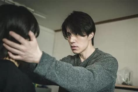 Review Serial A Shop For Killers Dibintangi Lee Dong Wook Pengelola