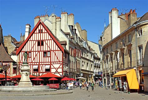 Mejor Epoca Para Viajar A Dijon Tiempo Y Clima Meses Para Evitar