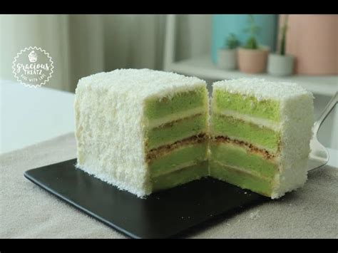 Amazing Cotton Soft Pandan Sponge Cake With Coconut Cream