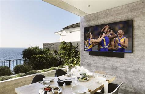 Samsung's Outdoor 4K Smart TV Wins Canstar Blue Innovation Award 2021