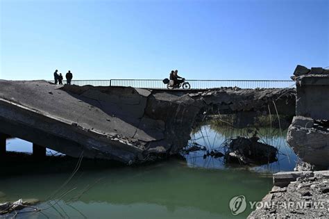 이스라엘 레바논 접경 시리아 서부 폭격헤즈볼라 밀수 겨냥