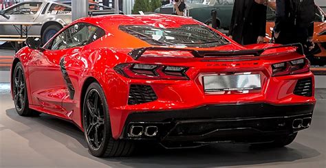 Der Ölwechsel am Chevrolet Corvette C8 Intervalle Ölmenge Kosten