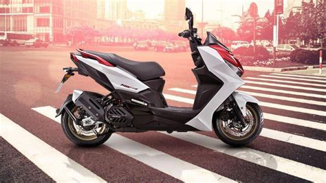 Kymco Rilis Penantang Yamaha Aerox Intip Spesifikasinya Otomotif