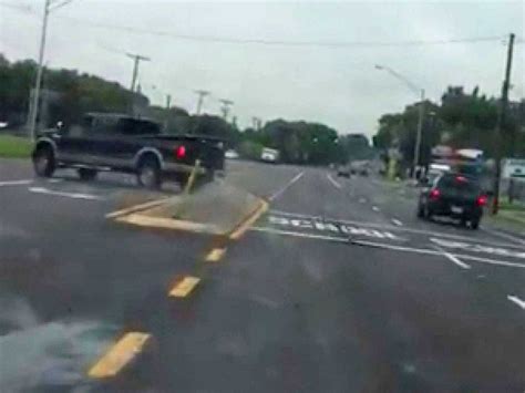 Woman Captures Drivers Road Rage On Camera Business Insider