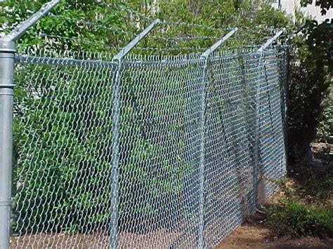 Chain Link Fence Barbed Wire