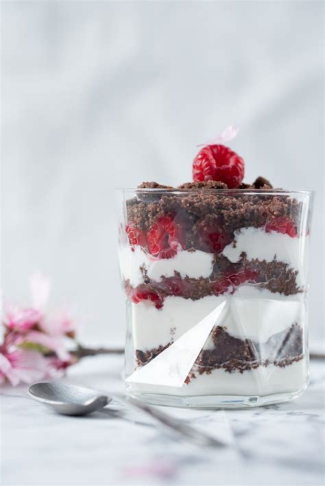 Verrines Framboises Et Crumble Au Chocolat Mes Goug Res Aux Pinards