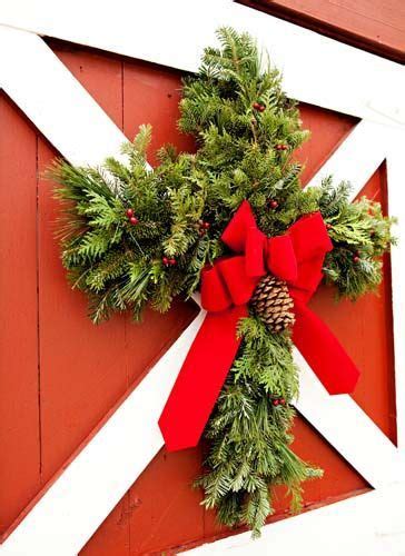 Christmas Cross Wreath Diy Crafts Christmas Greenery Christmas