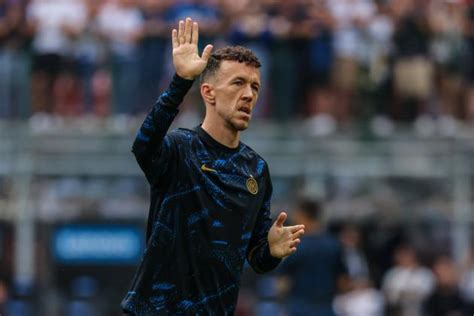 Calcio Perisic Annuncia L Addio All Inter Per Sempre Nel Mio Cuore