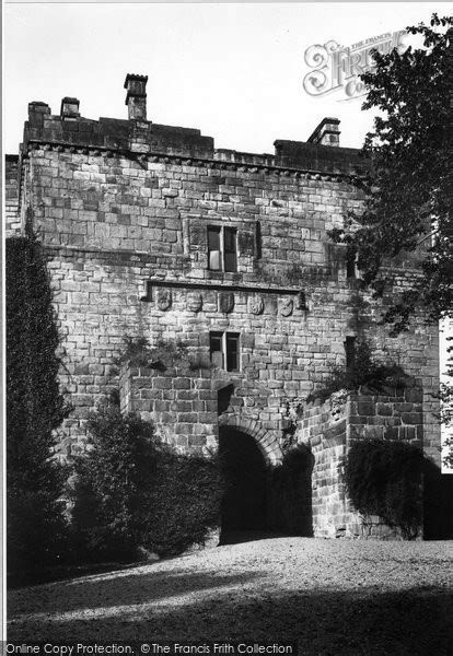 Photo of Cockermouth, Castle Entrance 1906 - Francis Frith