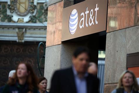 AT&T adds unlimited home internet plan to its U-verse service - The Verge