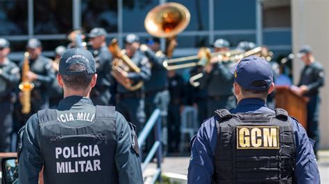 Opera O Boas Festas Gcm E Pm Se Unem Para Refor Ar Seguran A Nas Ruas