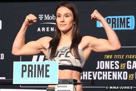 alexa-grasso-ufc-285-official-weigh-ins | MMA Junkie