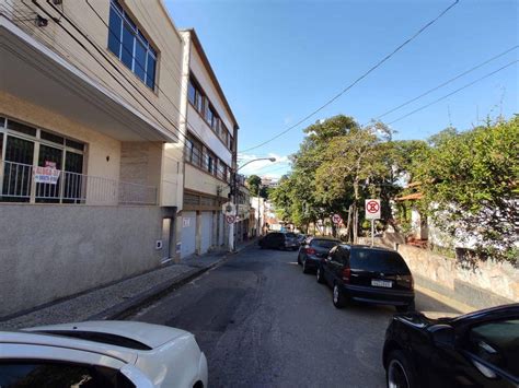 Apartamento na Rua Uruguaiana 115 no bairro Jardim Glória Juiz de