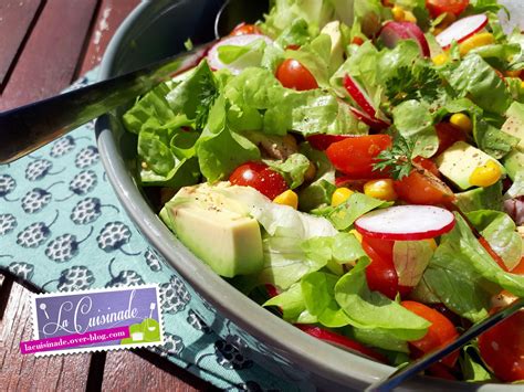 Salade composée Tomates Radis Avocat et Maïs La Cuisinade Salades