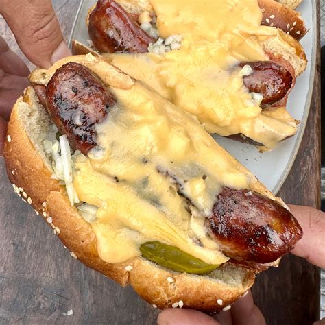 Smoked Bratwurst & Beer Cheese – Alchemy Grills
