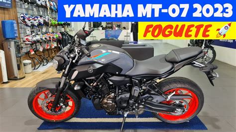 Yamaha MT 07 2023 pede melhorias mas é diversão garantida