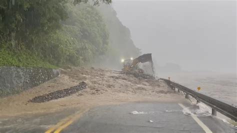 「尼莎」颱風豪大雨引土石流 台7甲線山坡大規模坍方｜四季線上4gtv