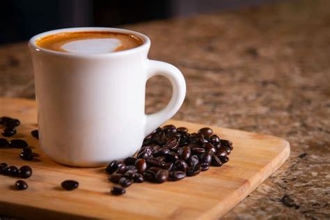 5 Beneficios impresionantes de tomar café que debes conocer