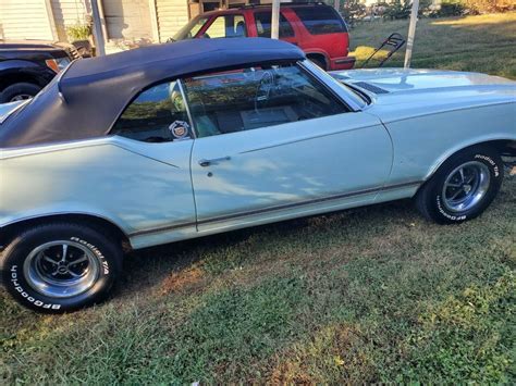 Oldsmobile Cutlass Supreme Classic Convertible White Rwd Automatic